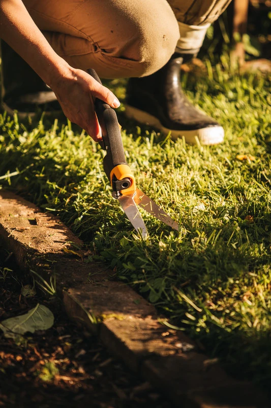 Fiskars Graskantenschaar GS42 - 32 Cm 4 Fiskars Graskantenschaar GS42 - 32 Cm - Afbeelding 4