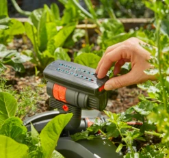 Gardena Zwenksproeier Type AquaZoom Compact 18708 13 Gardena Zwenksproeier Type AquaZoom Compact 18708 -Tuinonderhoud Gardena zwenksproeier AquaZoom compact 4 1