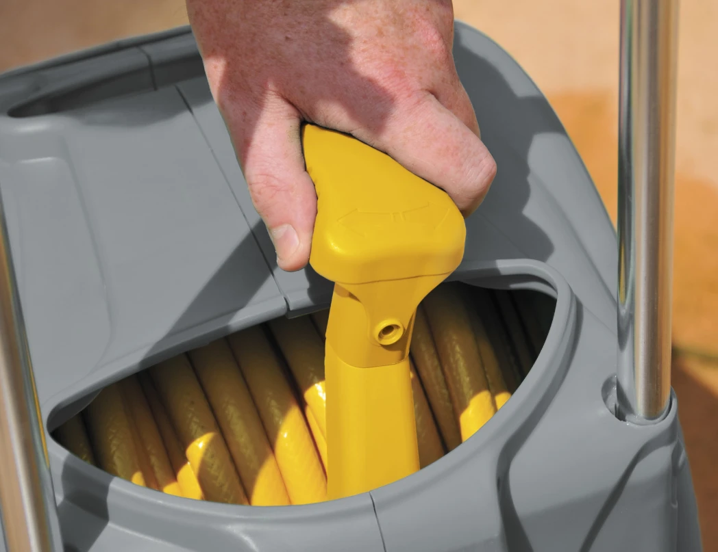 Hozelock Compact Cart Incl. 30 Mtr Slang, Startset En Tuinspuit 3 Hozelock Compact Cart Incl. 30 Mtr Slang, Startset En Tuinspuit - Afbeelding 3