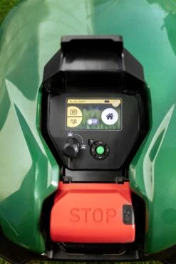 Robomow Robotmaaier RK 1000 18 Robomow Robotmaaier RK 1000 -Tuinonderhoud RK screen D10 2021 01