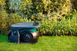 Robomow Robotmaaier RT 300 18 Robomow Robotmaaier RT 300 -Tuinonderhoud RT B10 2021 04 1