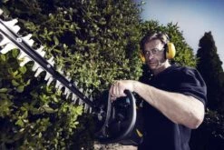 McCulloch Benzine Heggenschaar SuperLite 4528 9 McCulloch Benzine Heggenschaar SuperLite 4528 -Tuinonderhoud b4fb3a02254fd7a7a5bcf4cd84bb3a28