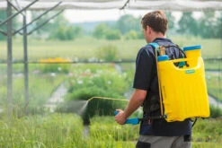 Gloria Pro 1800 - 18 Liter Kunststof + Messing Verlengstuk 50 Cm 13 Gloria Pro 1800 - 18 Liter Kunststof + Messing Verlengstuk 50 Cm -Tuinonderhoud csm Pro 1800 Live 3 ffbbc282d9 2