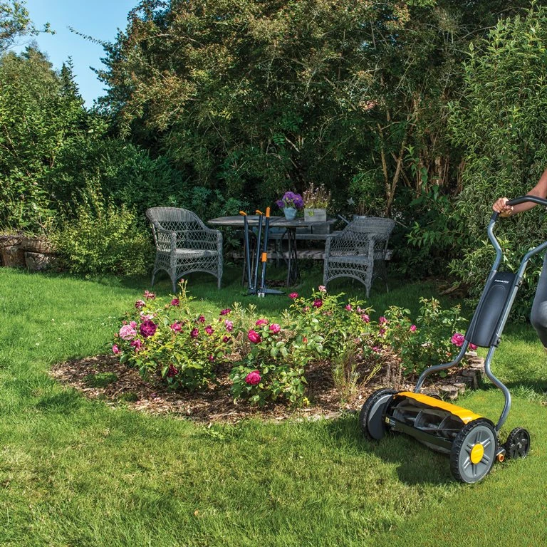 Fiskars Grasmaaier StaySharp Plus - 122 Cm 2 Fiskars Grasmaaier StaySharp Plus - 122 Cm - Afbeelding 2