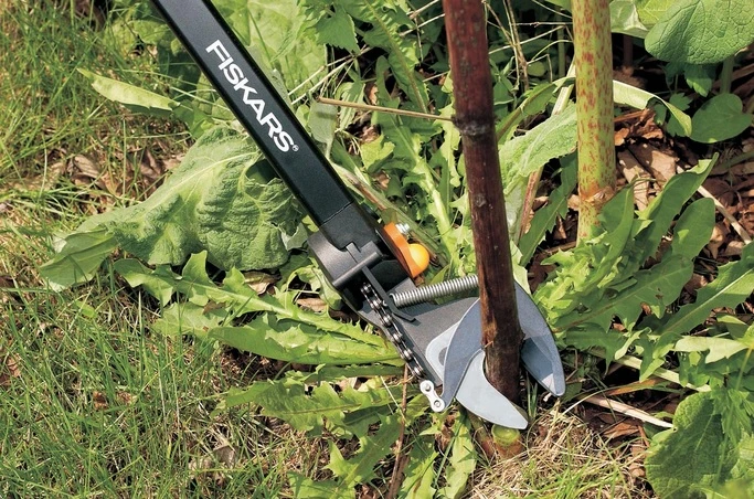 Fiskars Snoeigiraffe UP84 - 232 Cm 2 Fiskars Snoeigiraffe UP84 - 232 Cm - Afbeelding 2