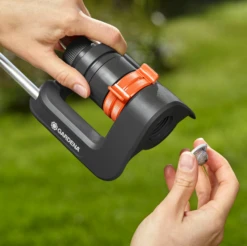 Gardena Cirkelsproeier Aqua Type M 18702 7 Gardena Cirkelsproeier Aqua Type M 18702 -Tuinonderhoud gardena zwanksproeier aqua M 2