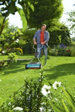 Gardena Kooimesmaaier Classic 400 C 6 Gardena Kooimesmaaier Classic 400 C -Tuinonderhoud gardena kooimaaier classic 400c2